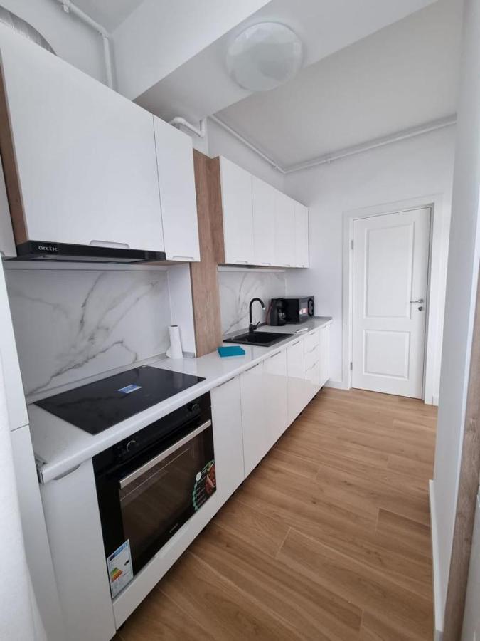Appartamento Blue Apartament Mamaia Nord Năvodari Esterno foto